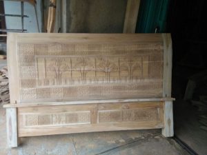 Dipan Minimalis Ukiran Bunga