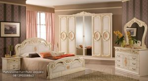 Kamar Set Klasik Jati