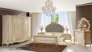 Kamar Set Mewah Putih