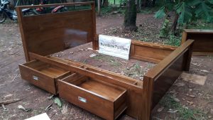 Jual Tempat Tidur Minimalis 2 Laci Jati