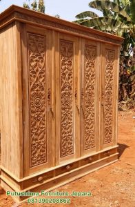 Lemari pakaian Pintu Ukiran Jati