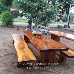 Kursi Cafe Trembesi