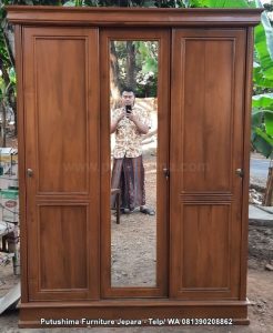 Lemari Pakaian 3 Pintu Salur Sliding