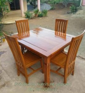 Meja Makan Balero Minimalis 4 Kursi 2 Juta