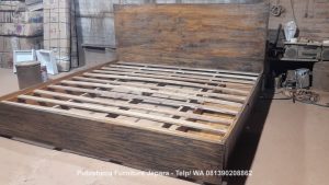Tempat Tidur Jati Lesehan Rustic Modern