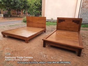 Tempat Tidur Single Kayu Jati