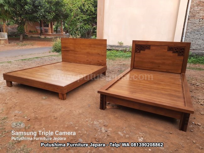 Tempat Tidur Single Kayu Jati